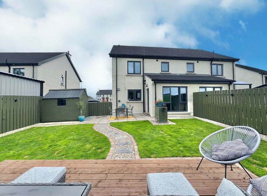 28 Highfield Drive, Omagh, BT79 7WN