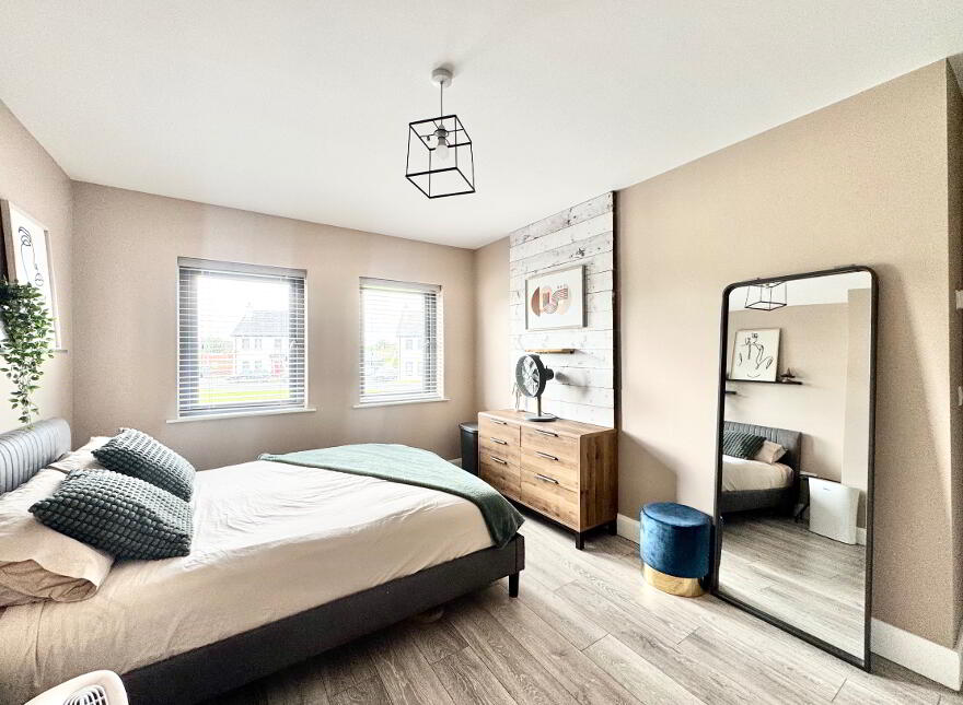 28 Highfield Drive, Omagh, BT79 7WN