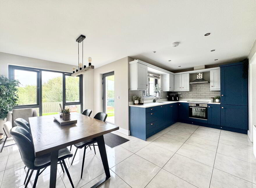 28 Highfield Drive, Omagh, BT79 7WN