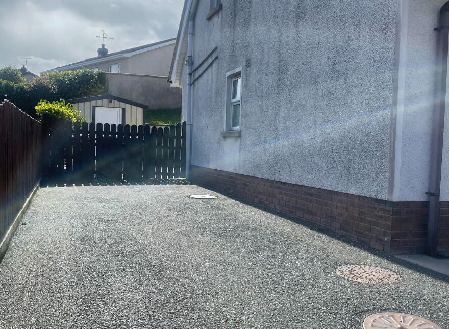 12 Kellys Brae, Annalong, BT34 4YQ