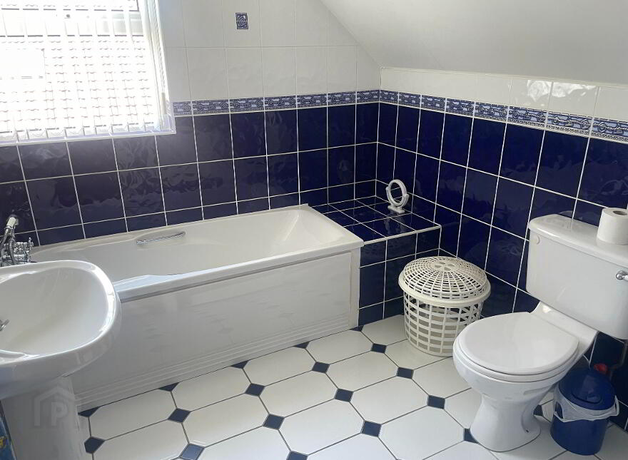 12 Kellys Brae, Annalong, BT34 4YQ