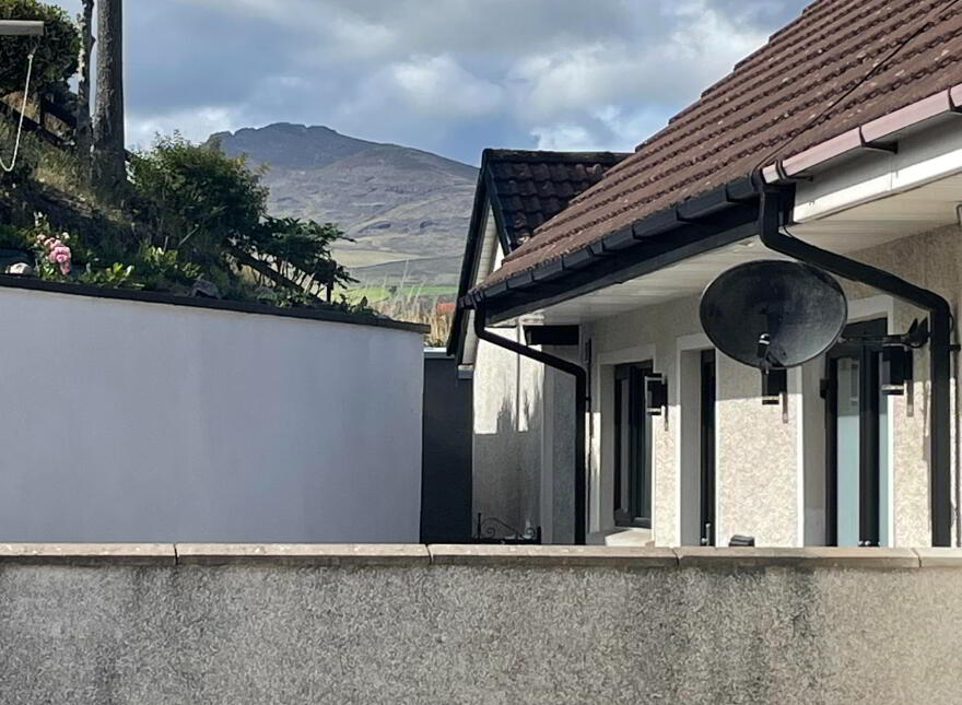 12 Kellys Brae, Annalong, BT34 4YQ
