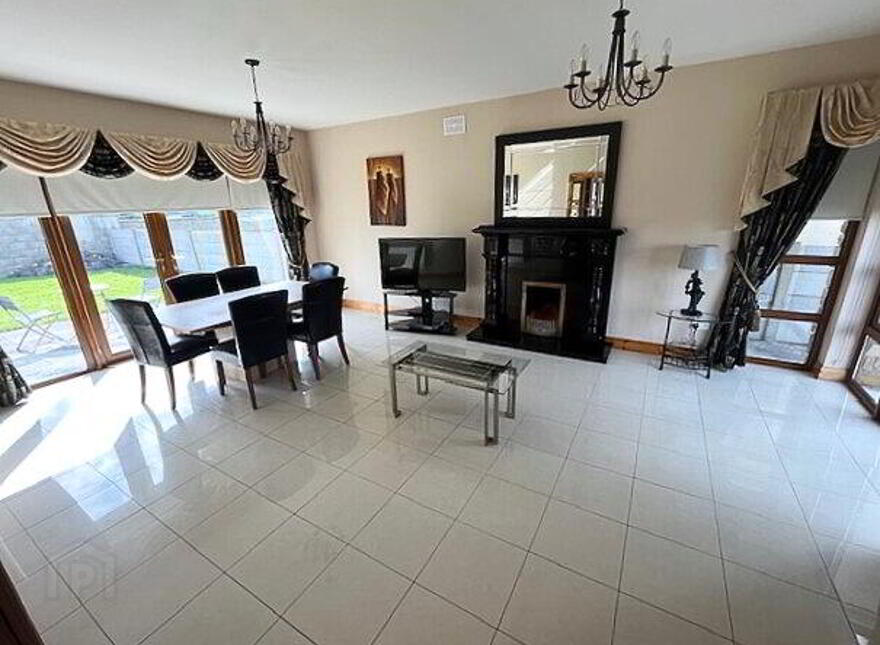 26 Hillcrest, Mayfield, Claremorris, F12A7N5