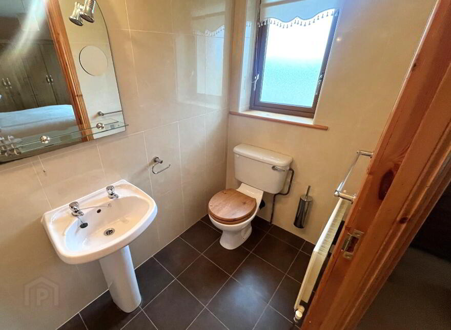 26 Hillcrest, Mayfield, Claremorris, F12A7N5