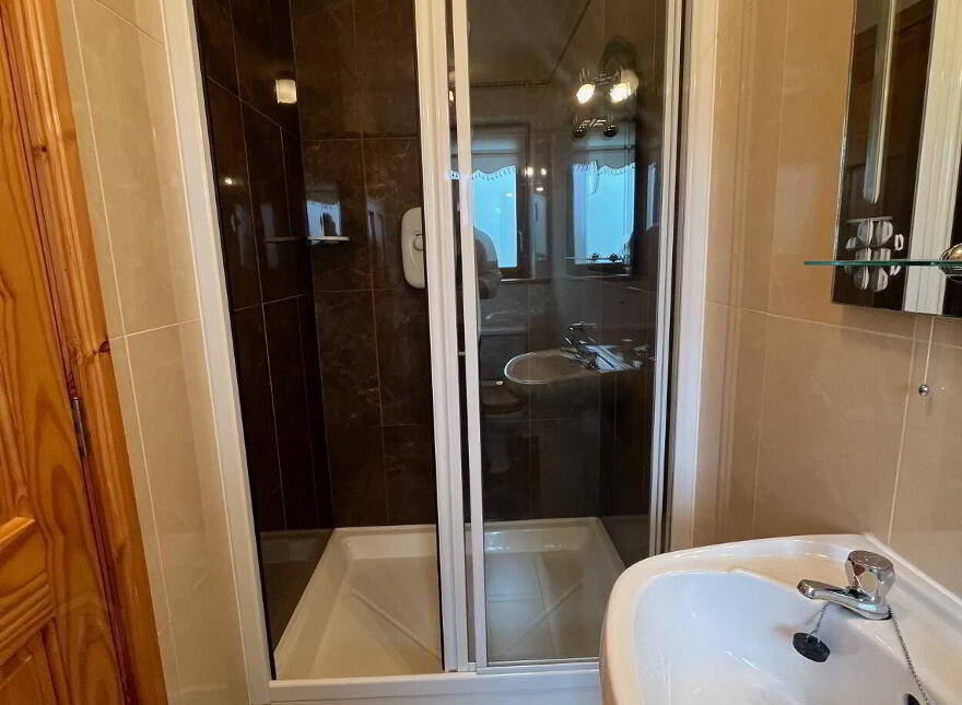 26 Hillcrest, Mayfield, Claremorris, F12A7N5