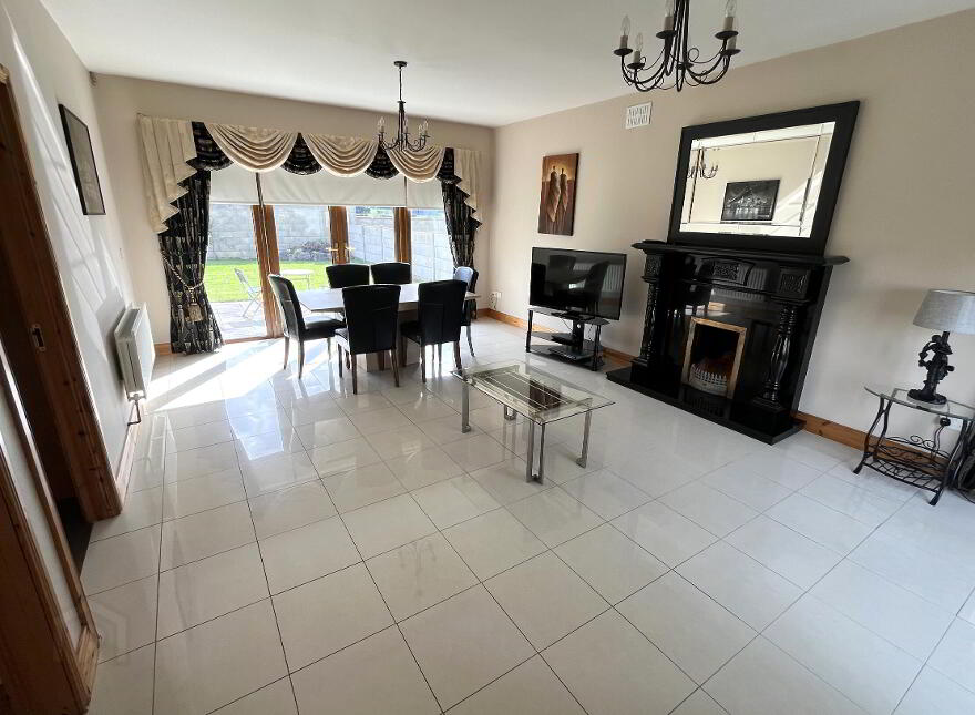 26 Hillcrest, Mayfield, Claremorris, F12A7N5