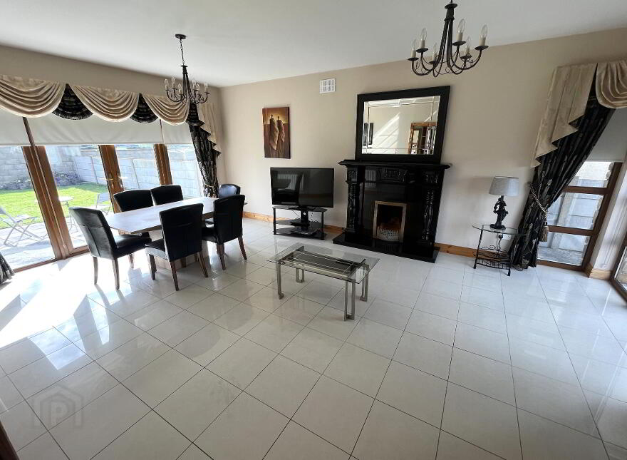 26 Hillcrest, Mayfield, Claremorris, F12A7N5