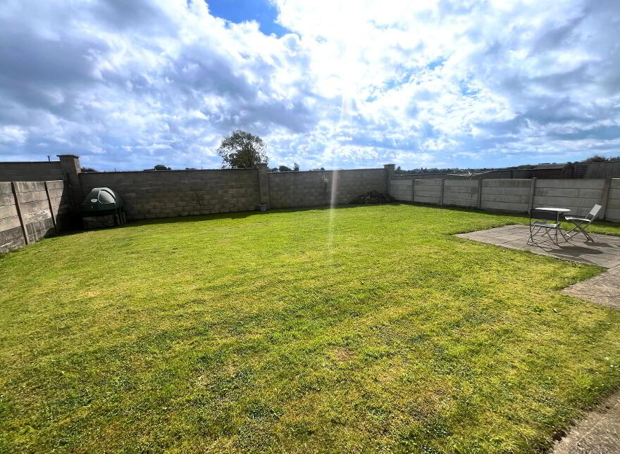 26 Hillcrest, Mayfield, Claremorris, F12A7N5