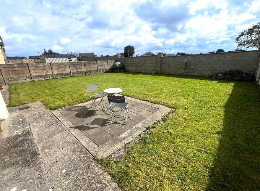 26 Hillcrest, Mayfield, Claremorris, F12A7N5
