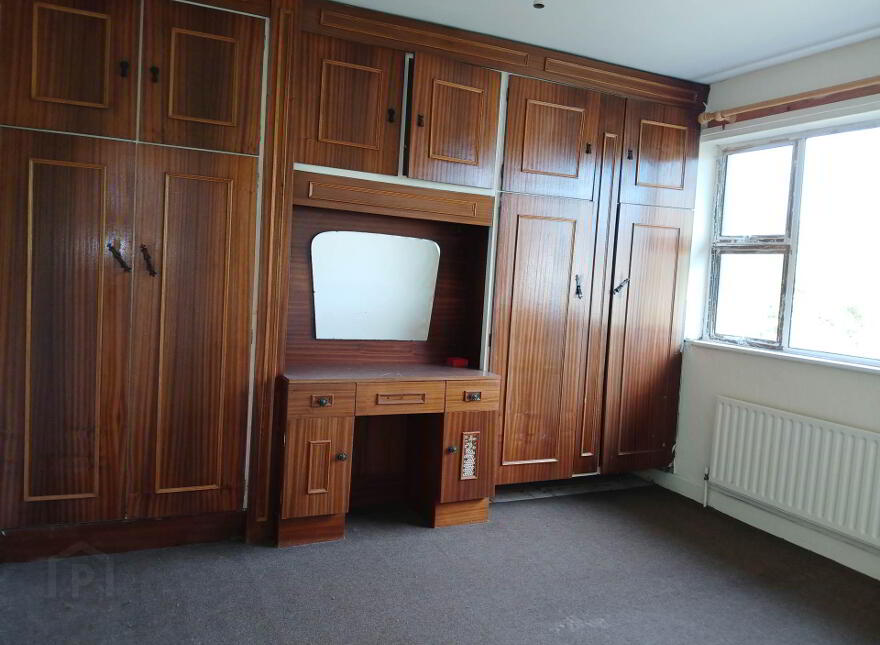 56 Willow Park Road, Athlone, N37K5R2