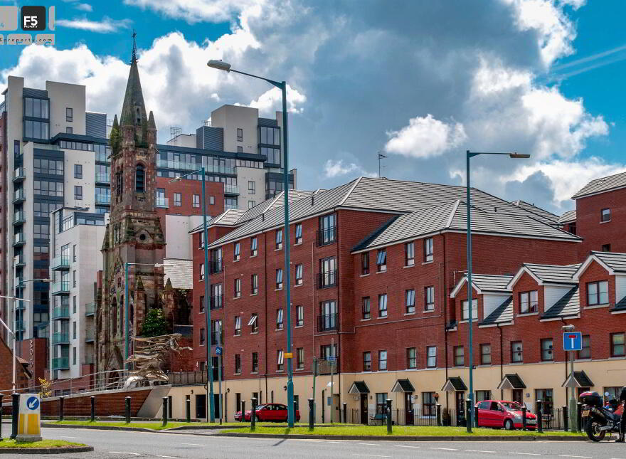 45 James Clow Building, Pilot Street, Belfast, BT1 3AH photo