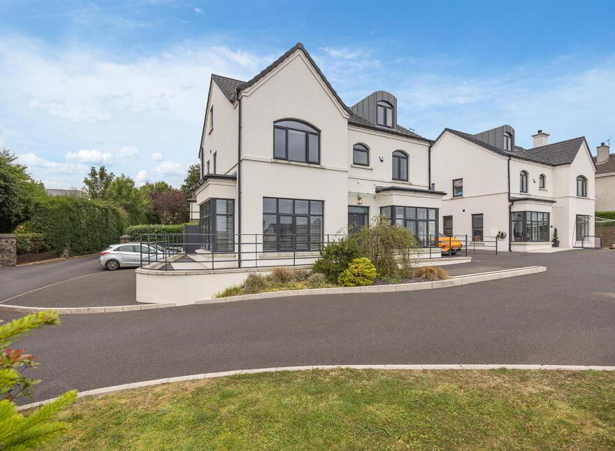 34 Shore Road, Greenisland, Carrickfergus, BT38 8UE