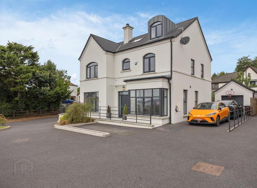 34 Shore Road, Greenisland, Carrickfergus, BT38 8UE