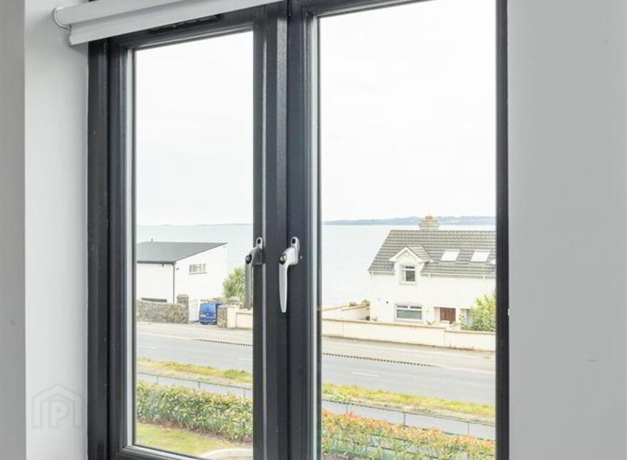 34 Shore Road, Greenisland, Carrickfergus, BT38 8UE