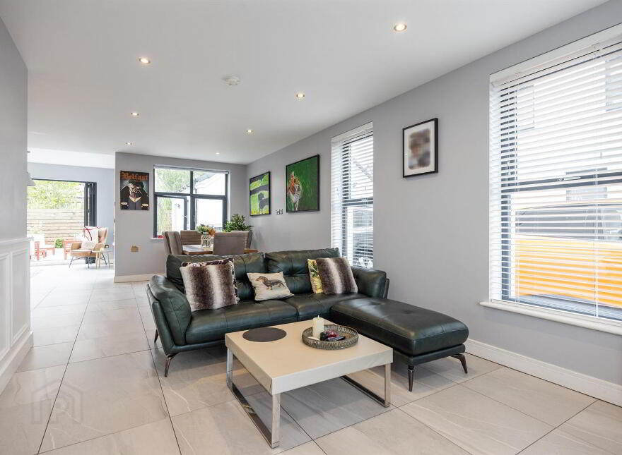 34 Shore Road, Greenisland, Carrickfergus, BT38 8UE