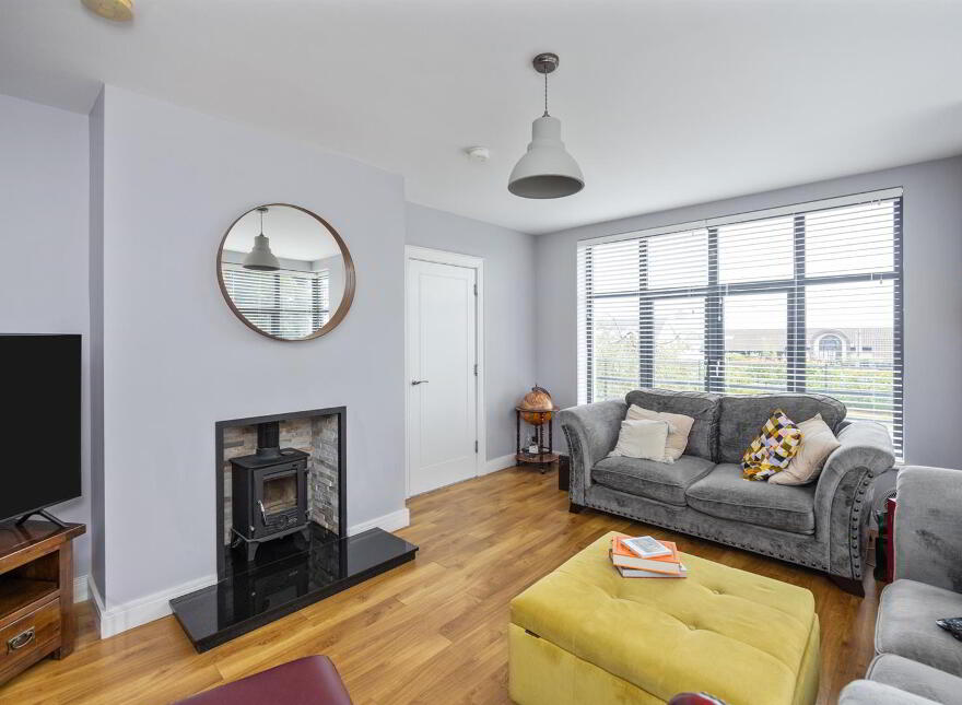34 Shore Road, Greenisland, Carrickfergus, BT38 8UE