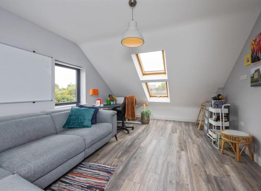 34 Shore Road, Greenisland, Carrickfergus, BT38 8UE