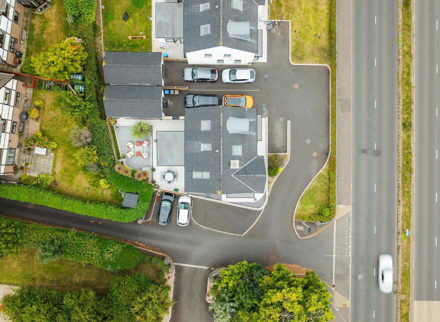 34 Shore Road, Greenisland, Carrickfergus, BT38 8UE