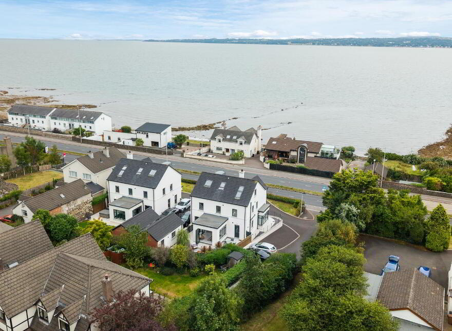 34 Shore Road, Greenisland, Carrickfergus, BT38 8UE