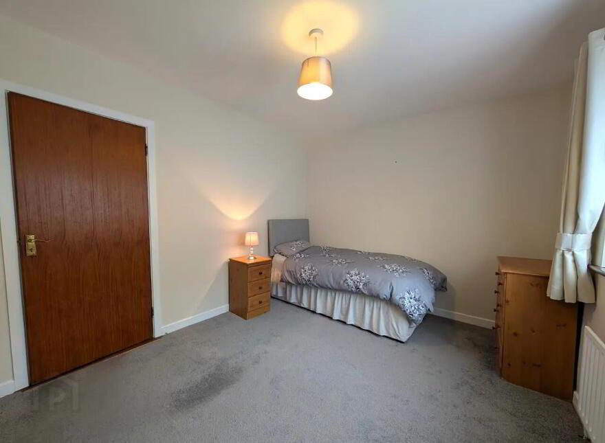 9 Ash Grove, Swinford, F12TX86