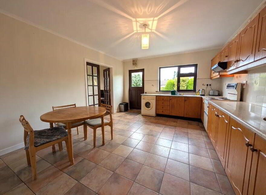 9 Ash Grove, Swinford, F12TX86