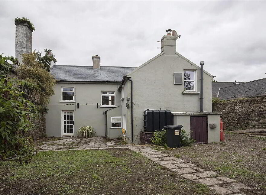 Mountain View, Chapel Place, Lismore, P51T2V9