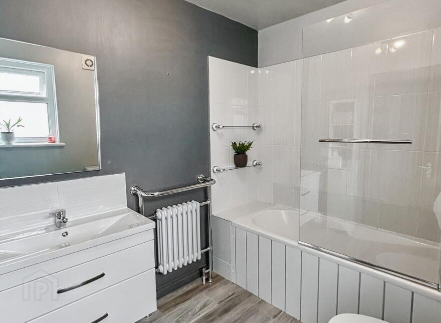 26 Barnewall Place, Derry/Londonderry, BT47 2BJ