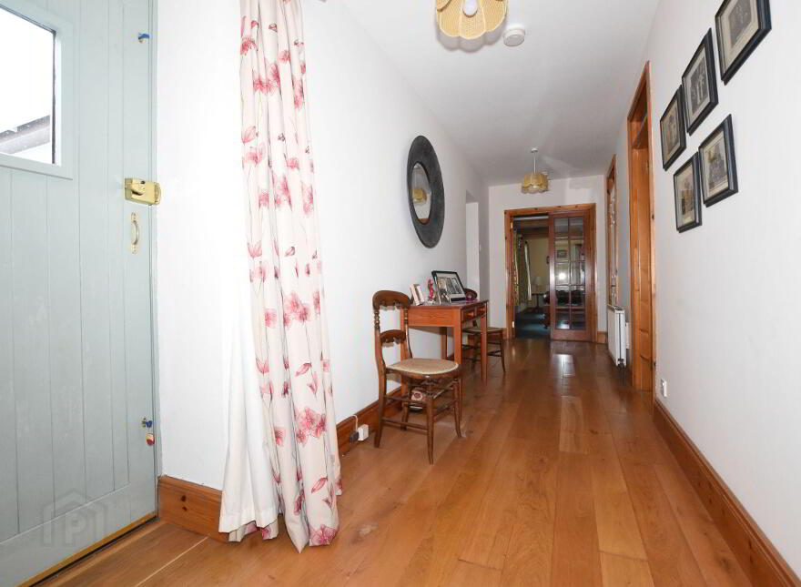 61 Ballycreen Road, Ballynahinch, BT24 8UB