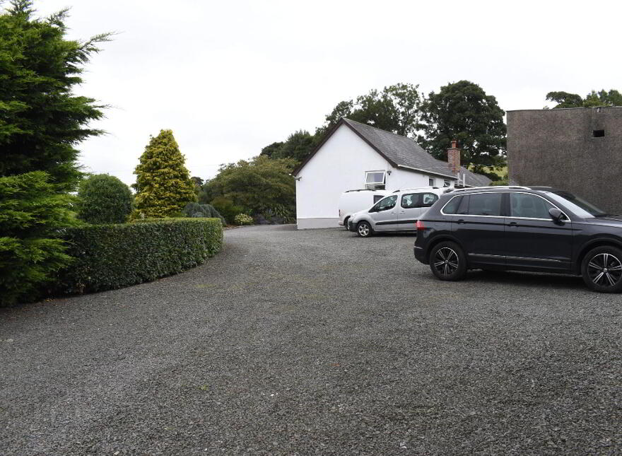 61 Ballycreen Road, Ballynahinch, BT24 8UB