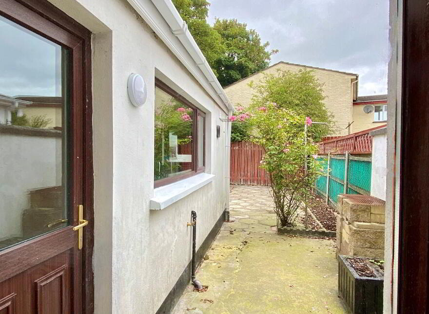 1 Oakleigh Park, Portadown, BT62 3QF