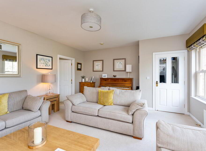 127 Ballantine Gardens, Lisburn, BT27 5FJ