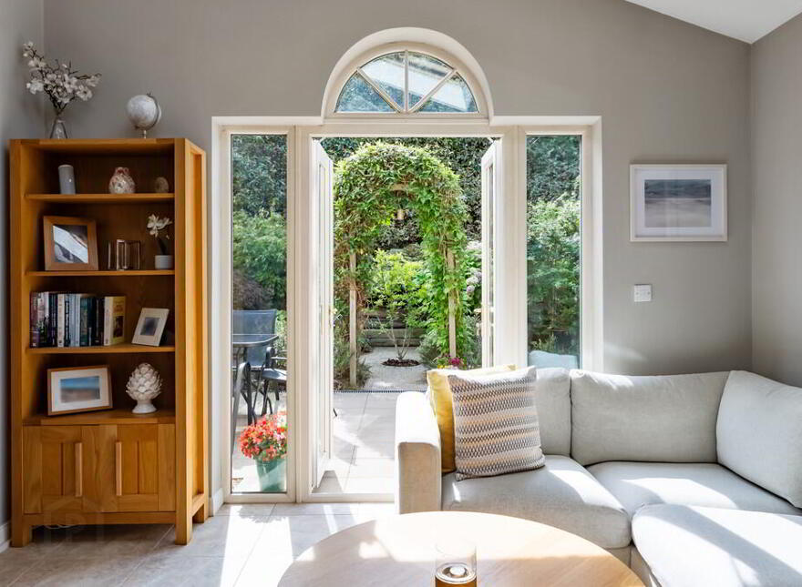 127 Ballantine Gardens, Lisburn, BT27 5FJ