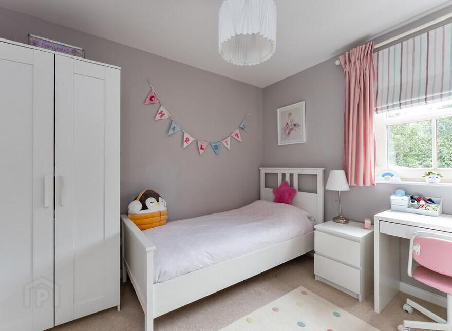 127 Ballantine Gardens, Lisburn, BT27 5FJ