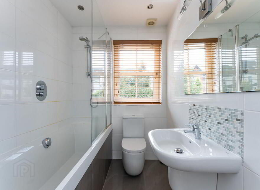 127 Ballantine Gardens, Lisburn, BT27 5FJ