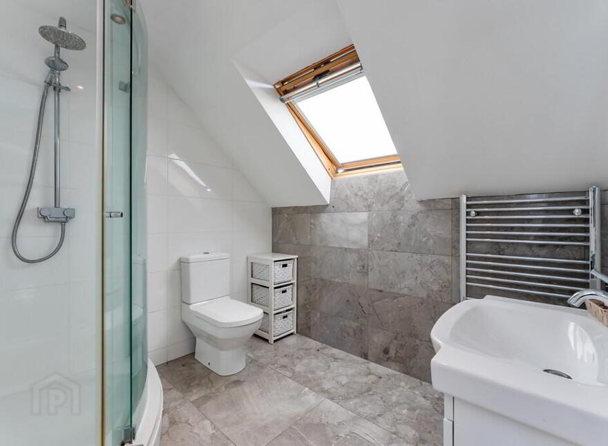 127 Ballantine Gardens, Lisburn, BT27 5FJ