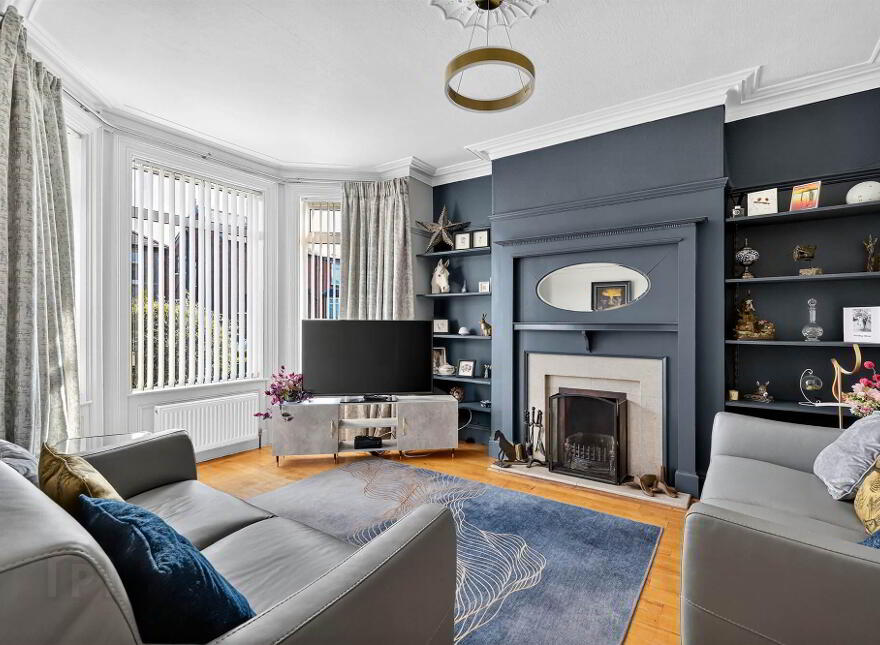 9 Luxor Gardens, Off Martinez Avenue, Belfast, BT5 5NB