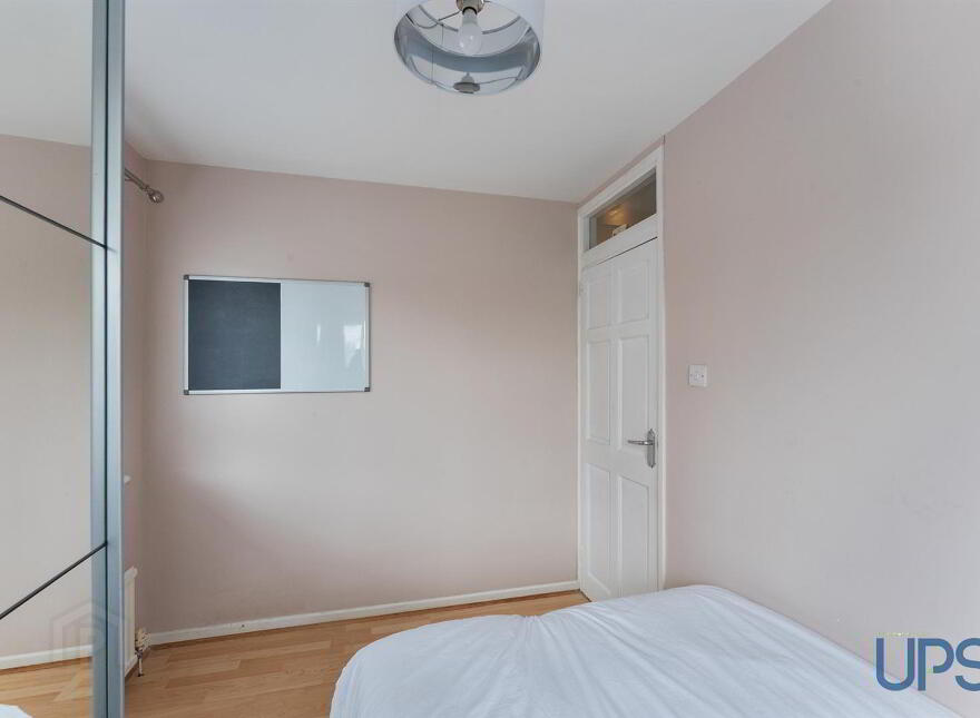 28 Glen Parade, Andersonstown, Belfast, BT11 8FD