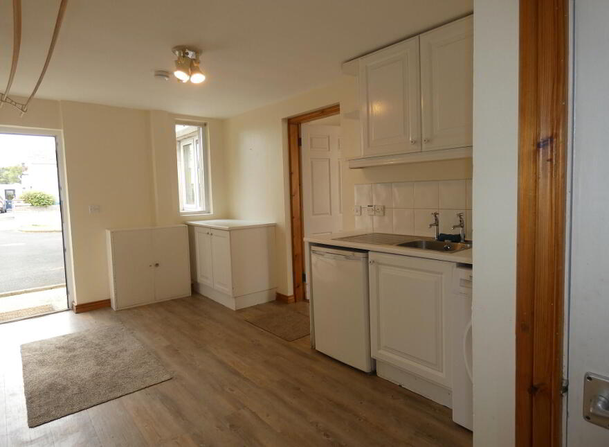 10 Grange Road, Coleraine, BT52 1NG