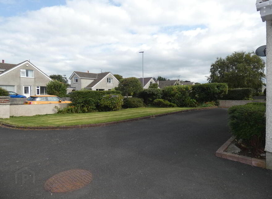 10 Grange Road, Coleraine, BT52 1NG