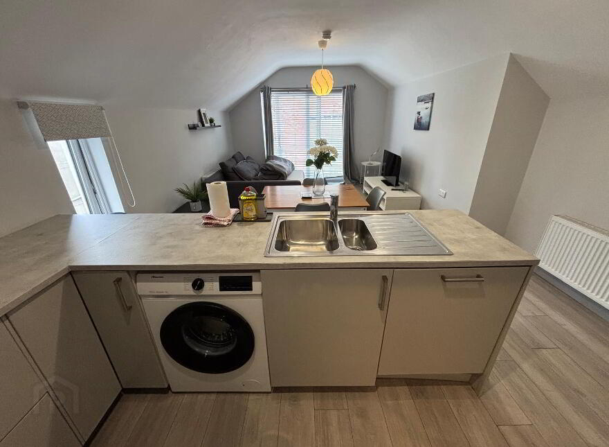 5 75 Eglinton Street, Portrush, BT56 8DZ