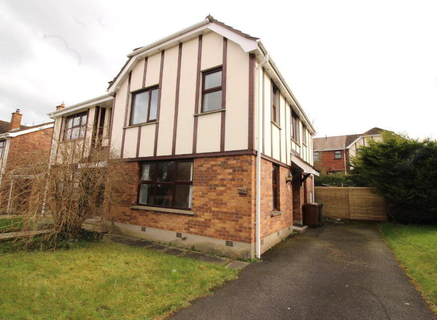 23 Hermitage, Hillsborough, BT26 6RJ photo