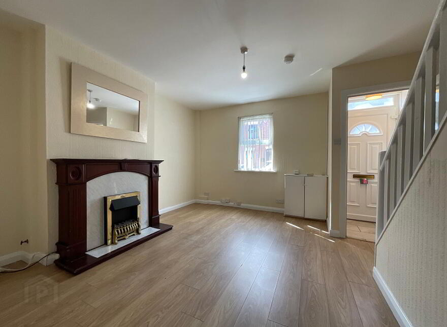 15 Enfield Parade, Belfast, BT13 3DX