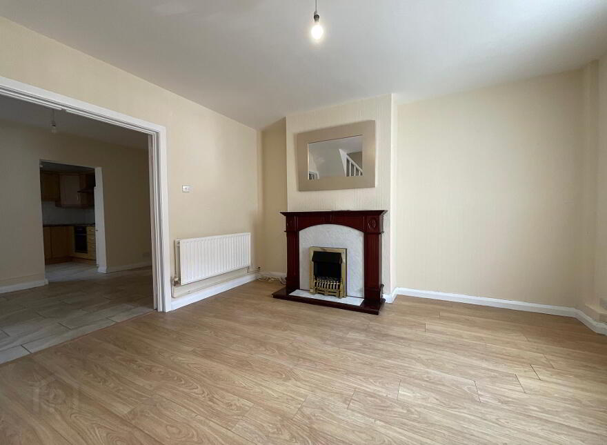 15 Enfield Parade, Belfast, BT13 3DX