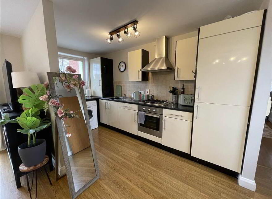 8 Apt. Duffy Building, 38 Ross Mill Avenue, Belfast, BT13 2QH