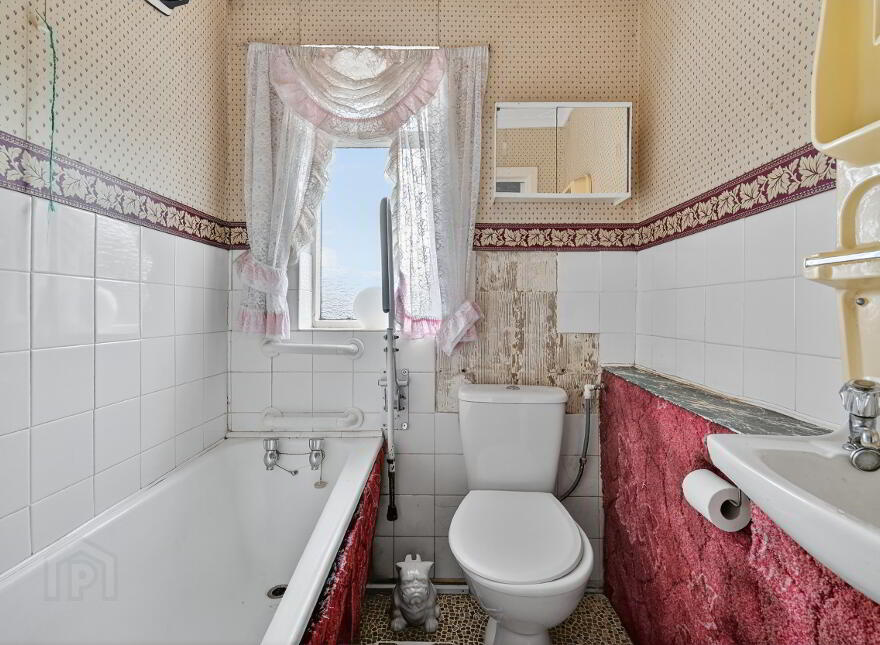 67 Joanmount Park, Belfast, BT14 6PF