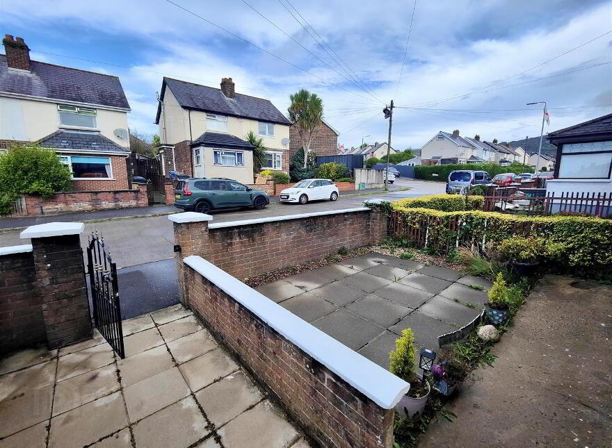 65 Joanmount Park, Belfast, BT14 6PF