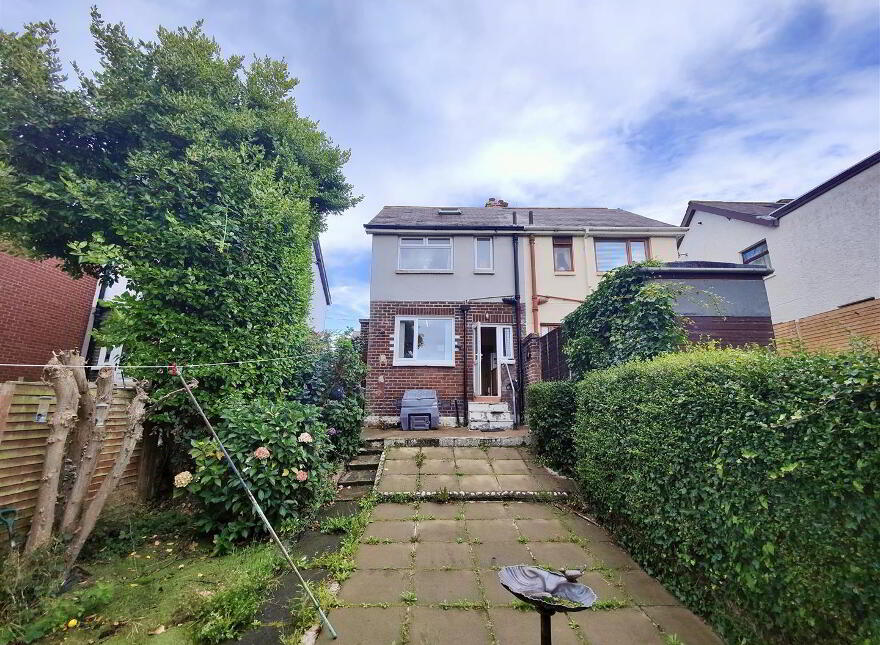 65 Joanmount Park, Belfast, BT14 6PF
