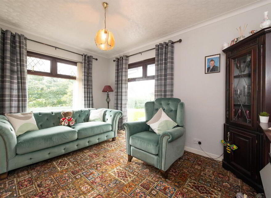 61a Belfast Road, Ballynahinch, BT24 8EB