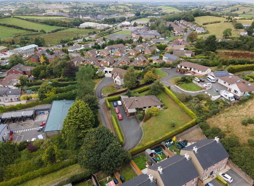 61a Belfast Road, Ballynahinch, BT24 8EB