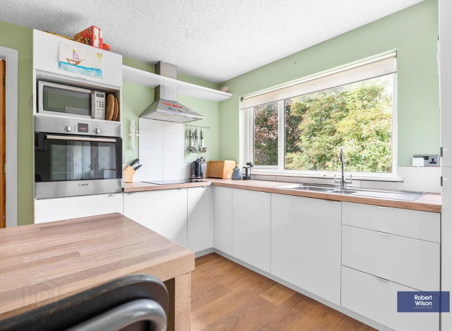 38 Smeaton Park, Moira, BT67 0NF